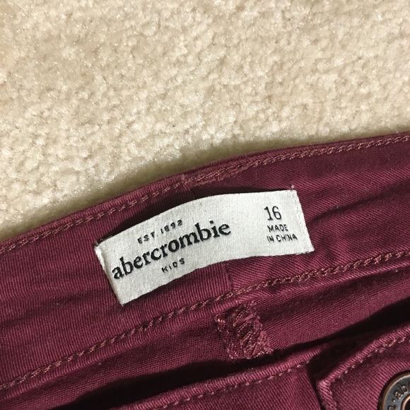 Abercrombie kids burgundy jeans - Picture 3 of 3